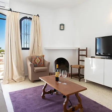 Descanso By Interhome * Нерха